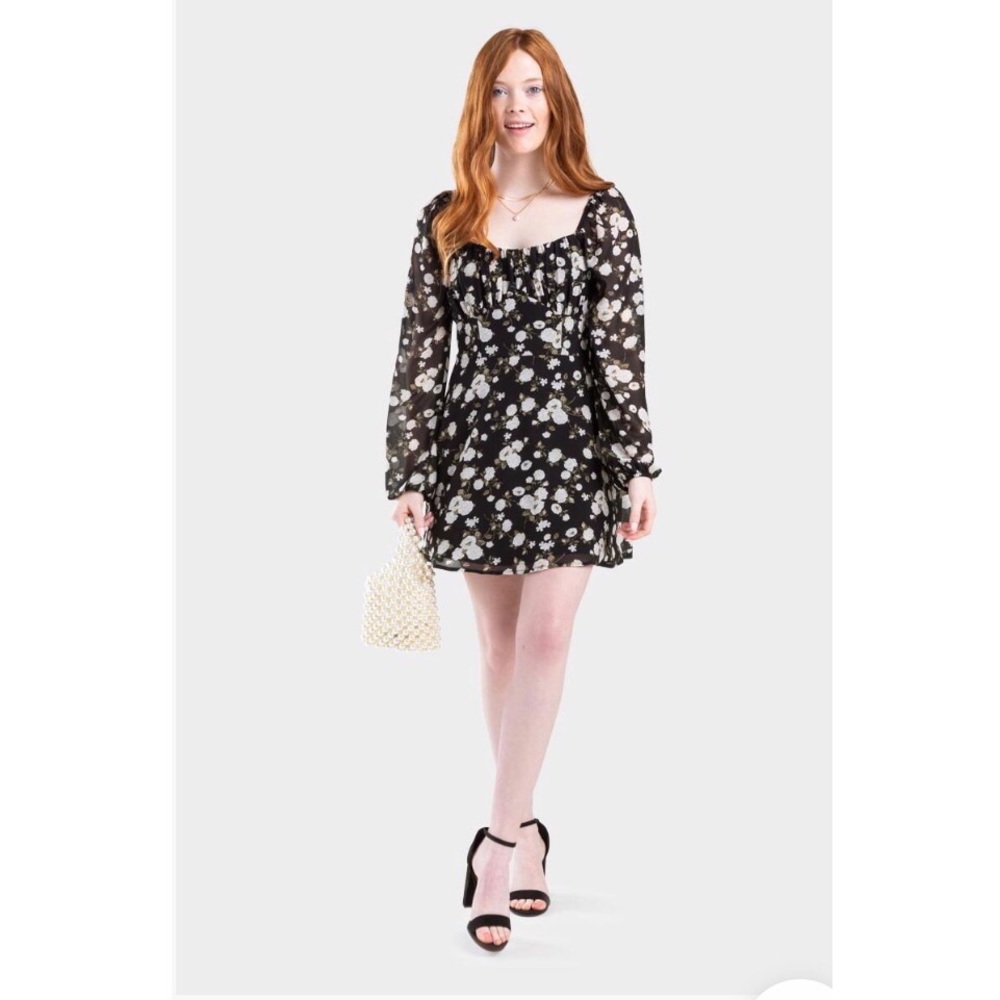 NWT Trixxi Floral Square Neck Dress